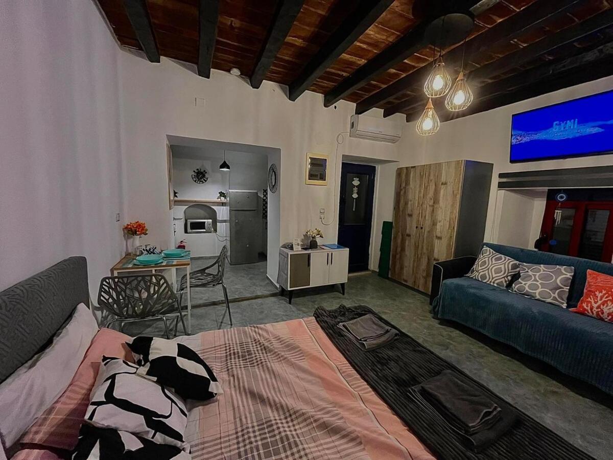 Symi Blue Studio Luaran gambar