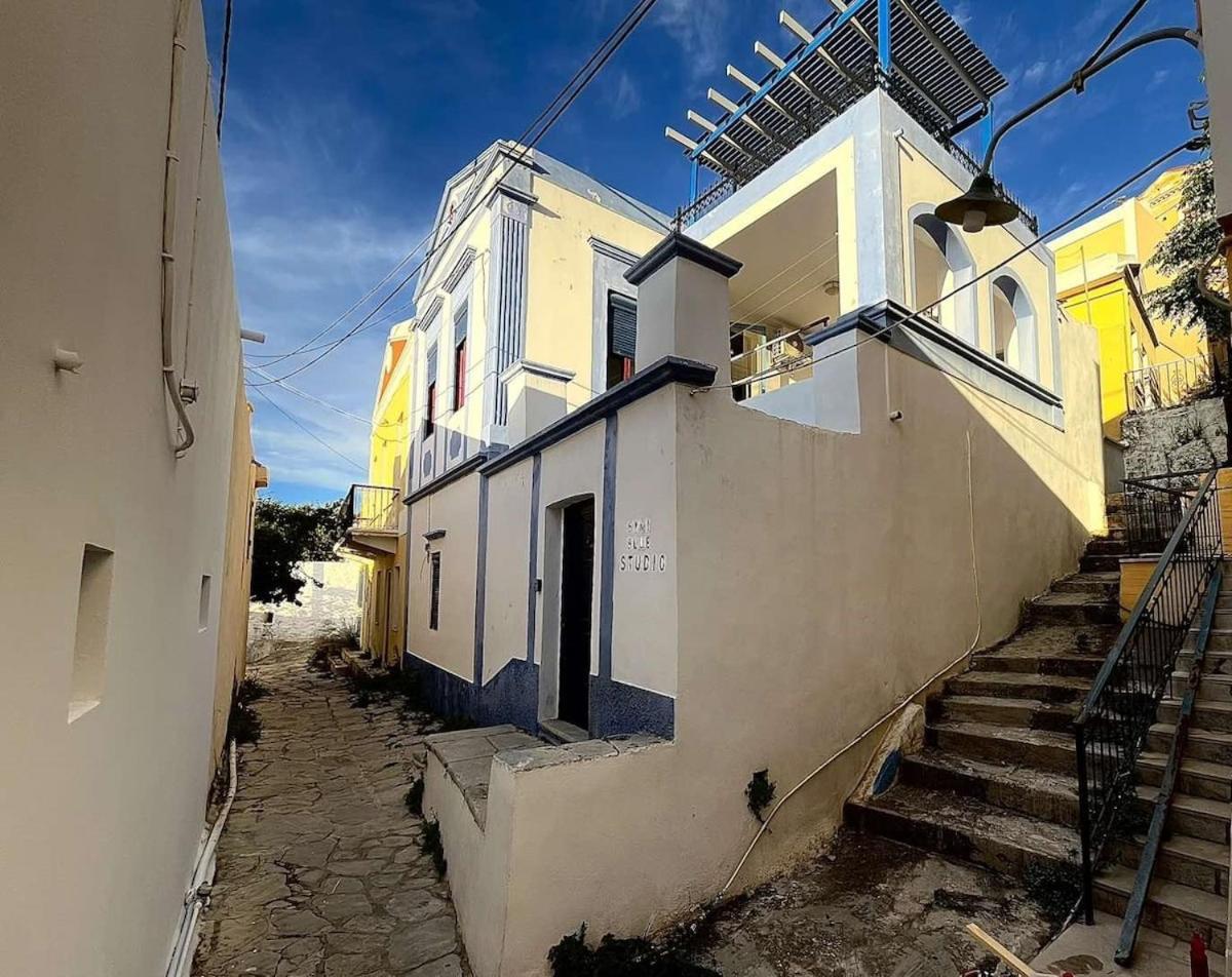 Symi Blue Studio Luaran gambar